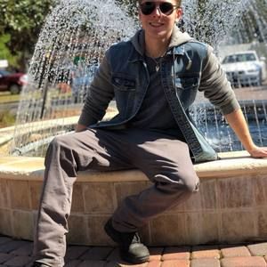 Meet your Posher, Austin